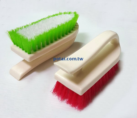 Interior scrub brush